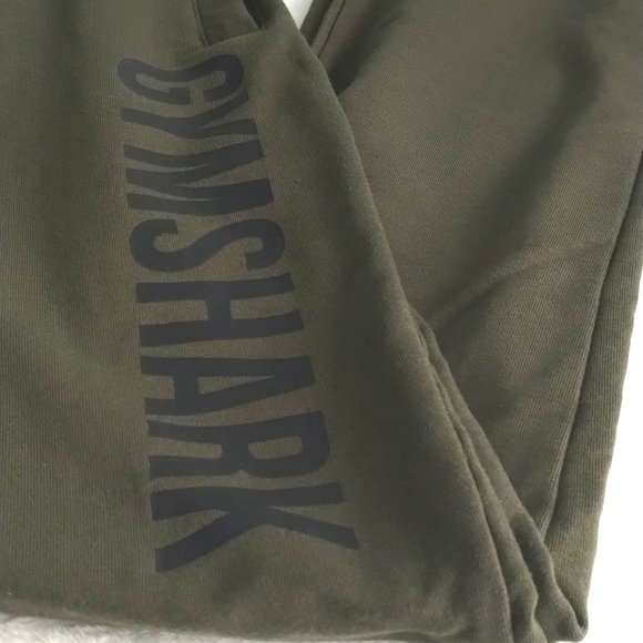 Gymshark Tapered Joggers - Picture 2 of 9